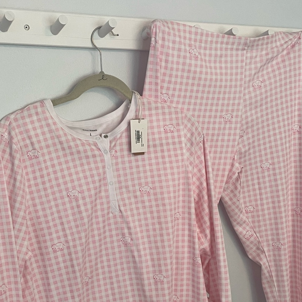 Roller Rabbit Pajama Set Pink Checker Elephant, New With Tag, Cotton. Size L.